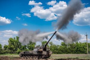ЗСУ відбивають російські атаки на 11 напрямках