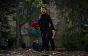 Атака на Київ: Зеленський вшанував пам’ять жертв