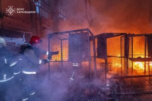 Новини України - Дрони РФ атакували поштовий термінал у передмісті Харкова, сталась пожежа