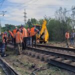 Метро та УЗ відновлюють колії після атаки, змінено маршрути