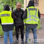 Погрожували гранатою: у Києві двоє іноземців тероризували перехожого