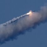 РФ атакувала Київ балістикою і БПЛА