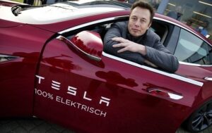 Ринок елекрокарів Європи росте, продажі Tesla валяться