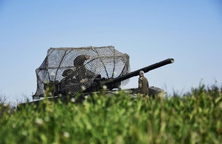 Росіяни ведуть штурми на 12 напрямках – Генштаб