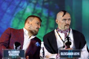 У команді Усика пояснили завершення співпраці з Красюком