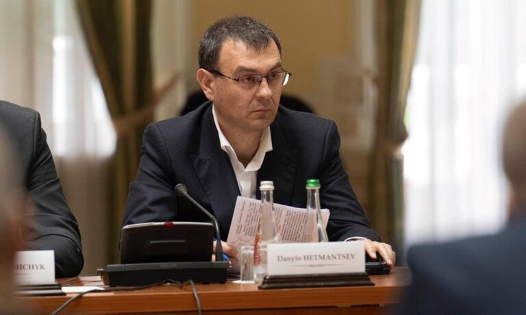 У Раді пропонують Нацбанку провести валютну лібералізацію