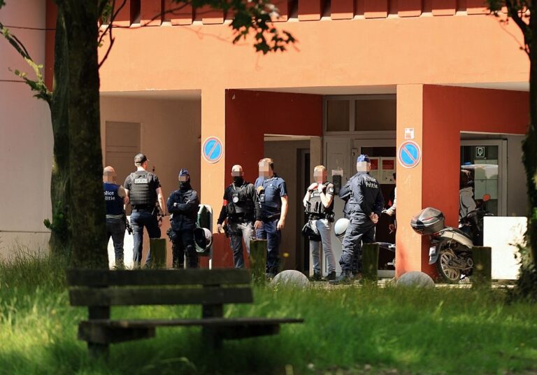 Вбивство українок у Бельгії: дипломати зустрілися із 16-річним підозрюваним