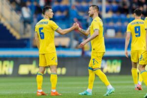 Ярмоленко та Степаненко показали свій веломарафон під час відпустки