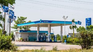Новини бізнесу - Індійська "дочка" Роснафти скоротила переробку після санкцій ЄС - ЗМІ