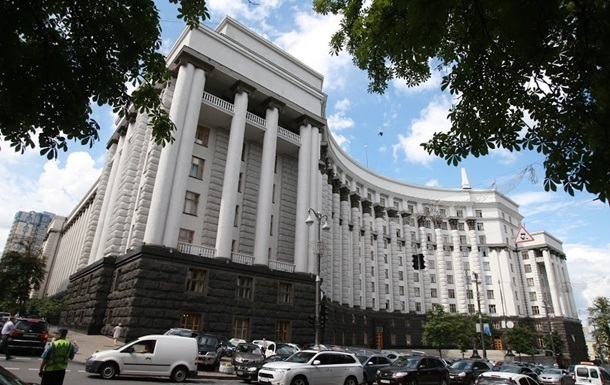 Кабмін перейменував два міністерства