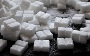 Китайські вчені навчилися перетворювати вуглекислий газ на цукор