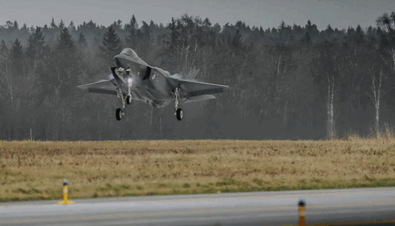 Нідерланди направлять винищувачі F-35 до Польщі