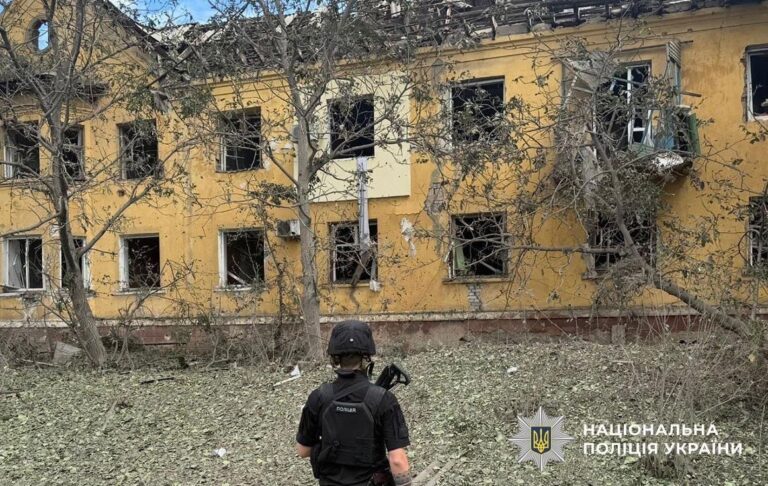 Обстріли Донеччини: вісім загиблих і 11 поранених