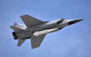 Ракетна атака на Старокостянтинів: влада повідомила деталі