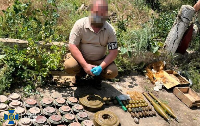 СБУ затримала 15 торговців “трофейною” зброєю