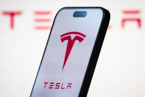 Новини бізнесу - Tesla замовила ШІ-чипи у Samsung на $16,5 млрд
