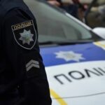У Києві чоловік демонстрував прапор із нацистською символікою