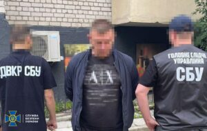 У Києві ділки продавали військовим “тилові” посади