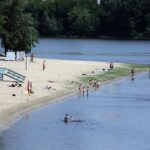 У Києві визначили безпечні для купання пляжі