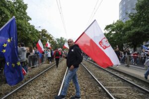 У Польщі залізничники попереджають про страйк і параліч залізниці