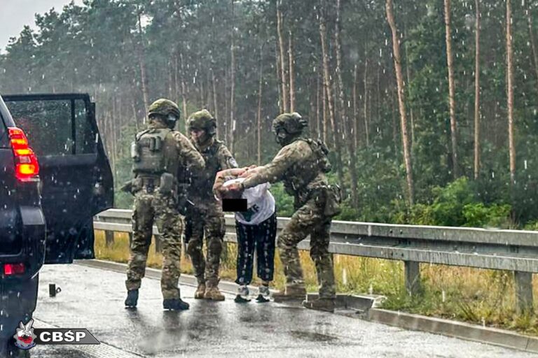 У Польщі затримали українців за викрадення мігрантів