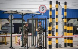 Українців попередили про затримки на пункті пропуску із Польщею