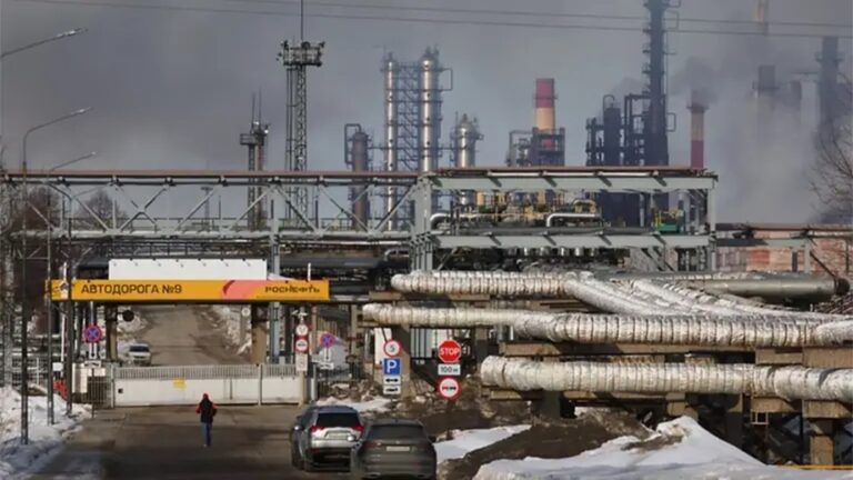 В Росії почалась промислова криза