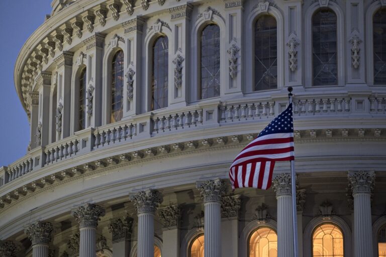 В Сенаті США схвалили 500 млн доларів для України
