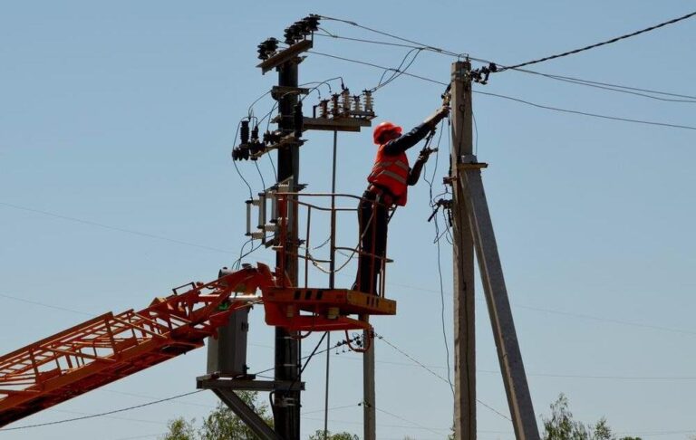 В Україні зростає енергоспоживання на тлі відключень