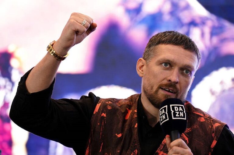 За 10 днів до реваншу: Усик вразив своєю формою