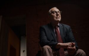 Закрито справу про напад на Макарова: поліція заявила про самоушкодження