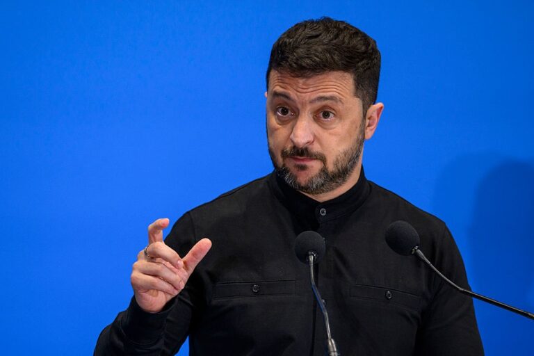 Зеленський подав “несподівані сигнали” щодо ЗСУ для коаліції охочих