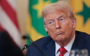 ЗМІ: Трамп уперше розглядає нову фіндопомогу Києву