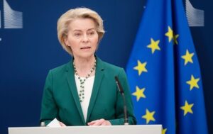 Зворотній результат: чим голосування по фон дер Ляйєн допоможе Україні