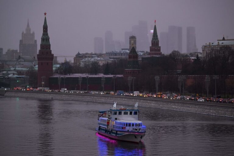 Кремль про зустріч із Зеленським. Знову відмовки