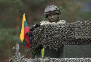 Литва формує трирівневу лінію оборони на кордоні
