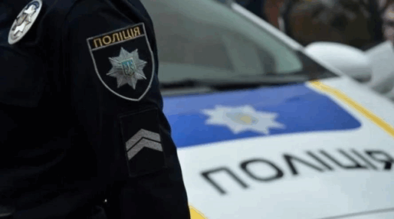 На Волині 11-річний хлопчик переїхав машиною дворічну сестру