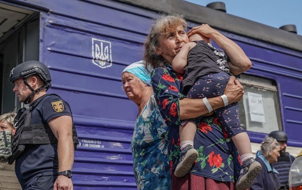 Обовʼязкову евакуацію оголосили у 14 населених пунктах Донеччини