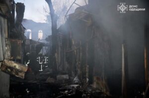 Новини України - Обстріл Одещини: горіли радіоринок і гуртожиток