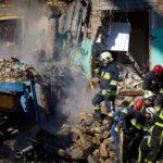 Розбір завалів у Києві триває: жертв стало більше