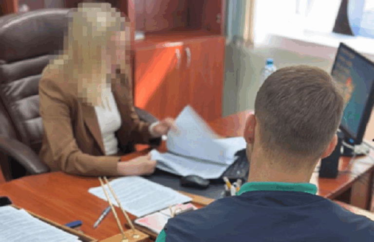 Топчиновниця Держгеокадастру за безцінь продала заповідні землі на Волині