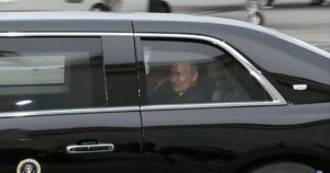 Трамп і Путін в одному лімузині: експерти фіксують порушення протоколу