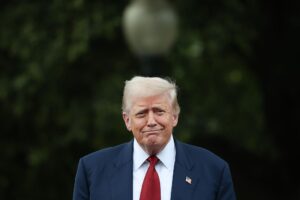 Трамп переніс портрети Обами та Буша у закриту частину Білого дому – ЗМІ