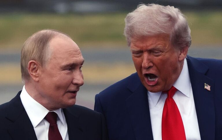 Трамп відкинув ідею Путіна щодо тристоронньої зустрічі в Москві – ЗМІ