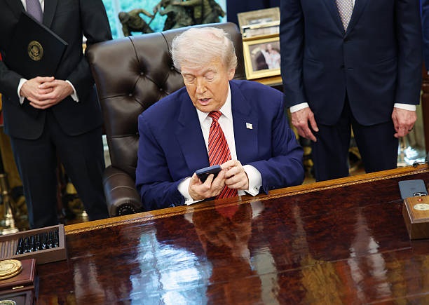 Трамп зателефонує Зеленському і лідерам ЄС – ЗМІ