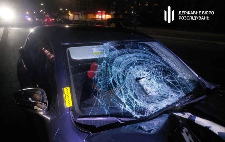 У Черкасах правоохоронниця на смерть збила пішохода