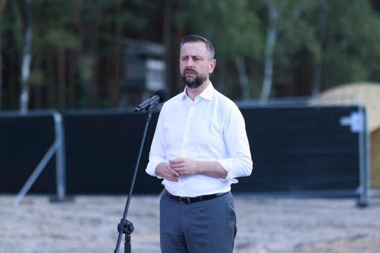 У Польщі будують табір для навчання українських військових