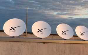 У Польщі заперечили, що перестануть оплачувати Starlink для України