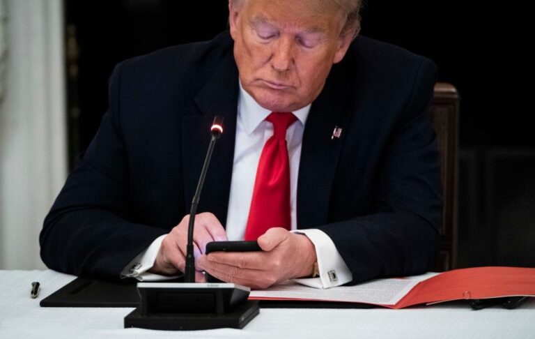 У ЄС розповіли, з ким розмовляв Трамп після Аляски
