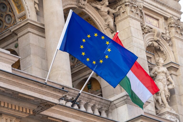 Угорщина оскаржить передачу російських активів Україні